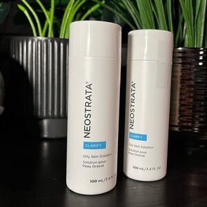 𝐍𝐞𝐨𝐬𝐭𝐫𝐚𝐭𝐚 𝐨𝐢𝐥𝐲 𝐬𝐤𝐢𝐧 𝐬𝐨𝐥𝐮𝐭𝐢𝐨𝐧